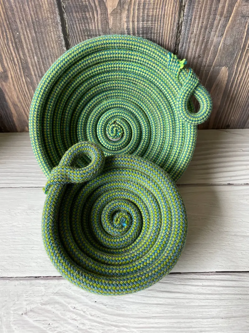 Small Upcycled Climbing Rope Bowl – Handcrafted by Cactus to Pine